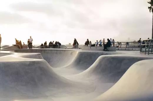 Choosing the Right Skateboard Deck: Size, Shape, and Material